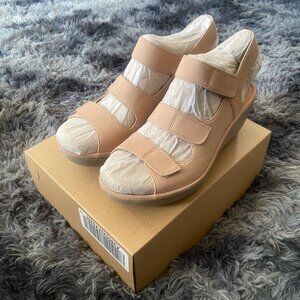 Clarks Wedge Velcro Sandals
